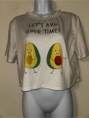 SHEIN Let’s Avo Good Time Avocado Cropped T-Shirt